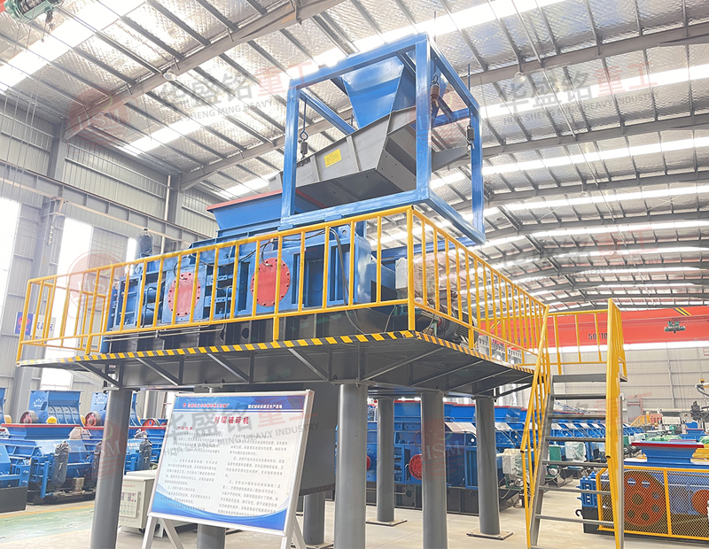 時產300噸雙輥制砂機怎么樣？石灰石制砂用什么設備？